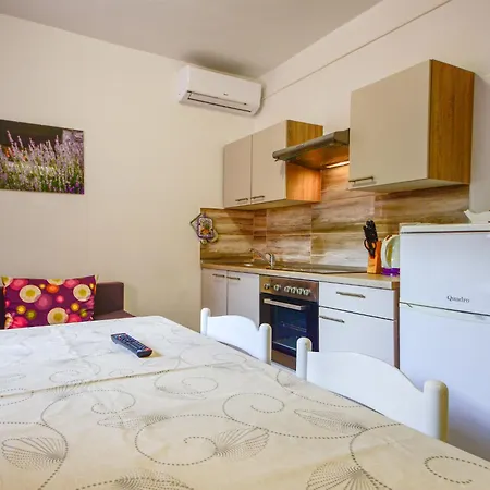 Adriana-2 By Interhome Apartament *