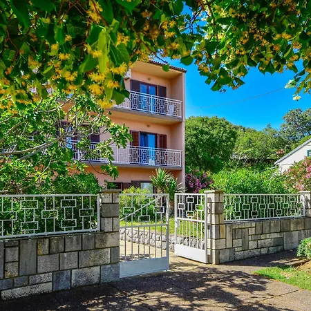 Apartment Adriana-2 By Interhome Sibinj Krmpotski