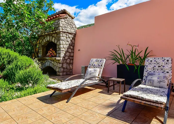 Apartment Adriana-2 By Interhome